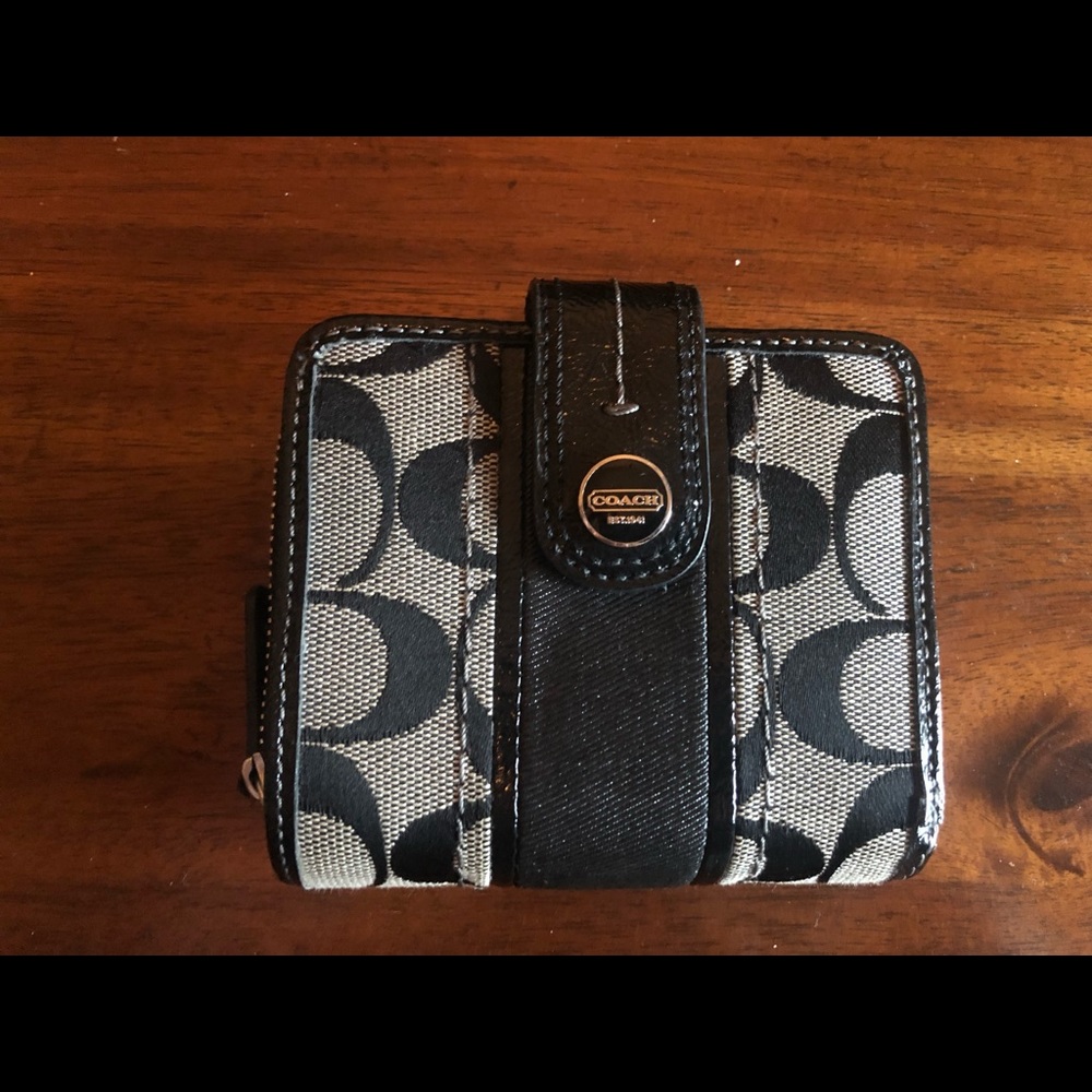 Coach wallet